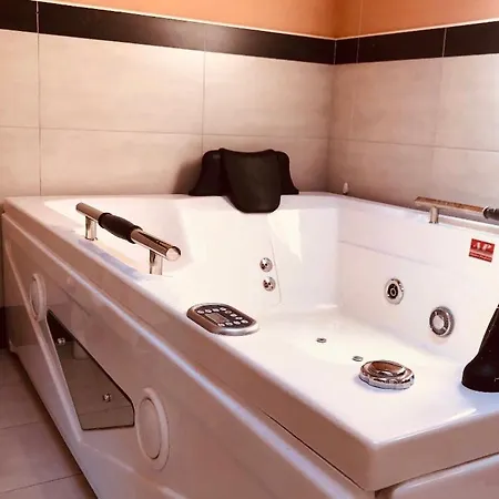 Ca Littoria Aparthotel Pavullo nel Frignano